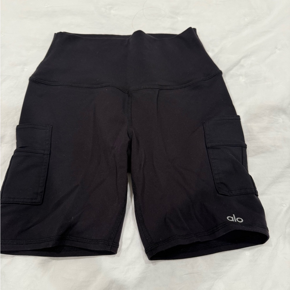 ALO Yoga Black Bike Shorts Minimalist Design